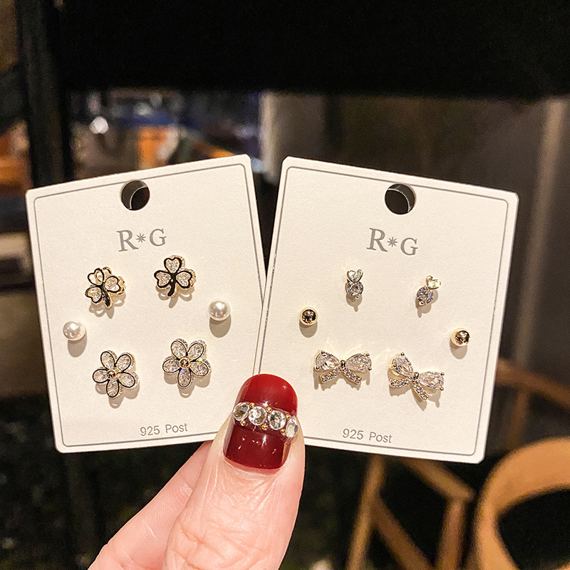 花朵耳钉2021新款s925银针简约女小巧耳饰日韩气质百搭三件套批发