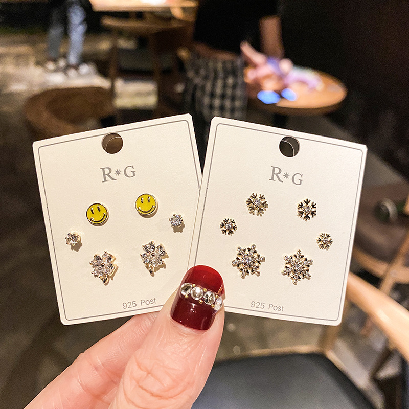 韩版s925耳钉笑脸银针简约气质耳环女时尚小巧耳坠网红同款耳饰女