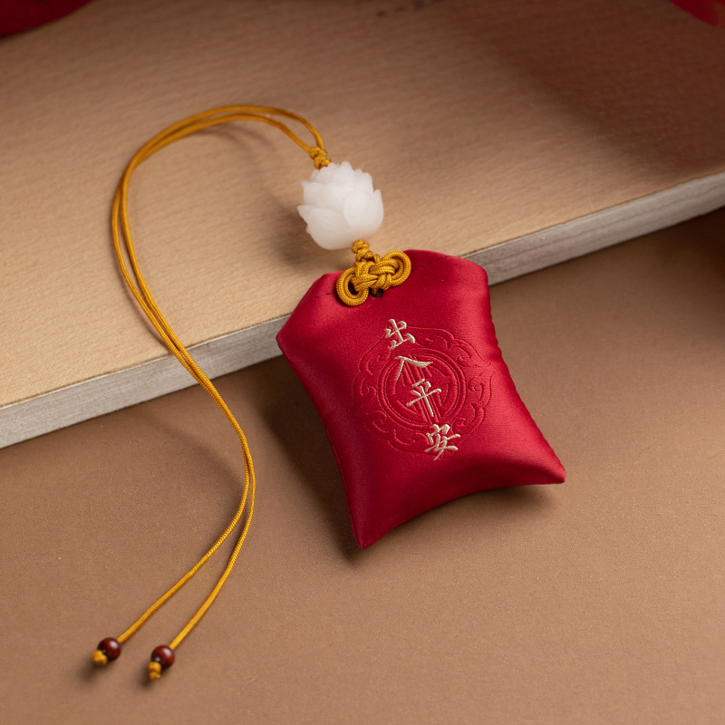 汽车挂件香囊香袋出入平安符网红同款车载后视镜饰品菩提莲花车饰