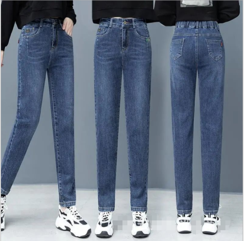 Factory Direct Sales Denim Leftover Stock Clearance Stock Women‘s Jeans Casual Trousers Wholesale Stall Supply Hot Sale