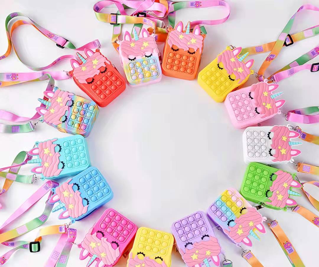 灭鼠先锋包包独角兽硅胶减压泡泡斜挎包可爱斜挎包包