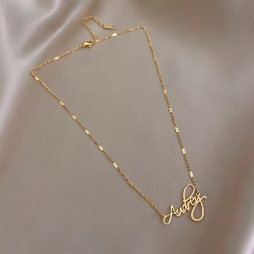 Elegant English Letter Necklace Female Personality Simple Clavicle Necklace Ins Trendy Cold Wind Net Red Pendant Ornament