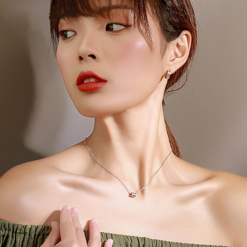 Women‘s Korean-Style Slim Waist Necklace Fashion Student Simple Geometric Pendant Clavicle Chain Fresh Online Influencer Jewelry