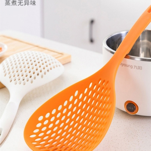 Japanese-Style Large Colander Temperature-Resistant Multifunctional Water Filter Spoon kitchen Large Household Dumplings Vegetable Plastic Draining Noodle Spoon