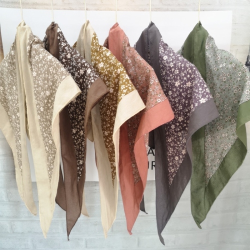 edge printing retro small floral triangle cotton printed scarf creative warm fashion decorative scarf