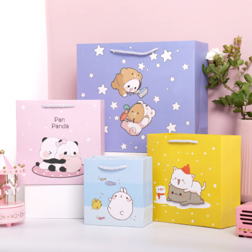 new cartoon handbag children‘s day gift bag return gift packaging gift bag paper bag packaging spot wholesale