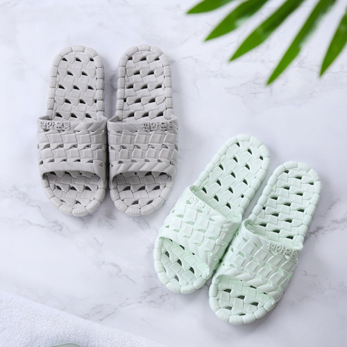 xy plastic home bathroom slippers women‘s new hollow non-slip home sandals hotel bath stall leaking sandals
