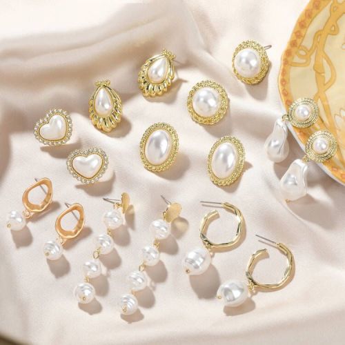 Cross-Border European and American Vintage Court Style Pearl Earrings Baroque Pearl Earrings Women‘s Wholesale Pearl Earrings High Sense