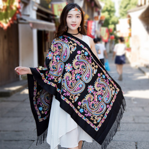 2021 autumn and winter new embroidered cashmere scarf women‘s ethnic style shawl warm tassel cashmere scarf wholesale