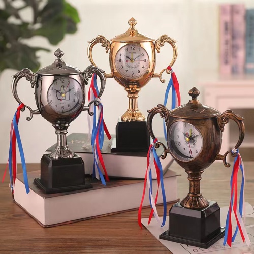 New Factory Direct Sales Trophy Inspirational Alarm Clock Students‘ Prize Gift Student Dormitory Desktop Alarm Clock