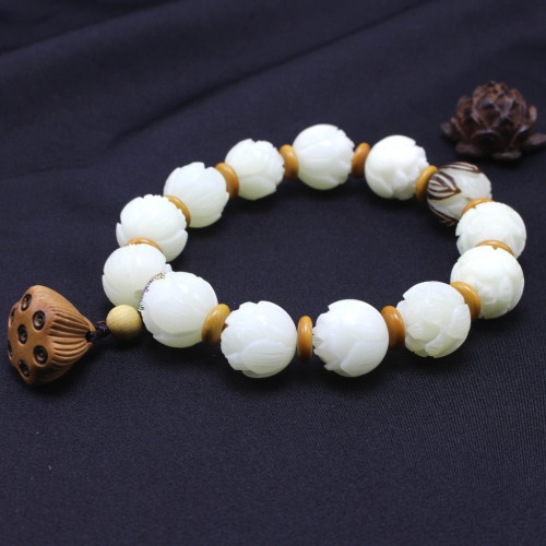 new white jade bodhi root lotus bracelet with peach wood lotus bracelet wenwan men and women bracelet live stream supply