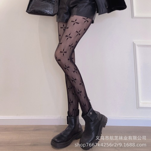 black stockings new 2021 popular female hot girls with jacquard pantyhose stockings trend mesh stockings black silk pants