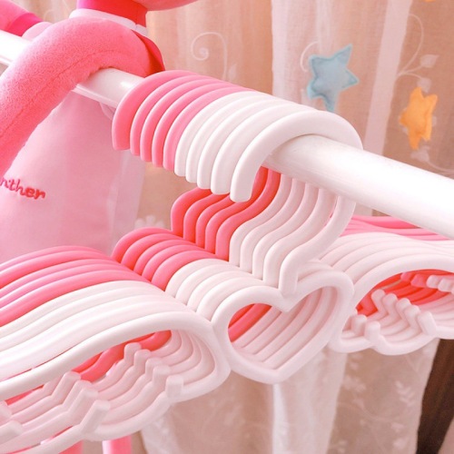 pink heart-shaped angel wings hanger student dormitory clothes hanger cute non-slip hanger
