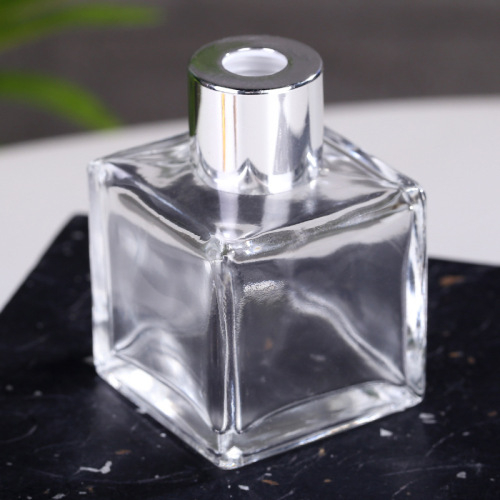 factory wholesale fire-free aromatherapy bottle glass bottle cubic transparent modeling perfume essential oil transparent glass empty bottle