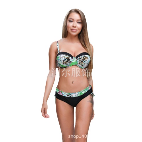 New Medium and Large Size Bikini Swimsuit European Size Large Chest Tropical Print Split Two-Piece Suit Bikini Nylon Spot
