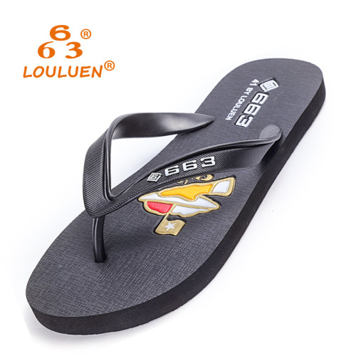 Summer New Flip Flops Men‘s Fashionable Slippers Casual Non-Slip Rubber Beach Flip-Flops Men‘s Sandals 