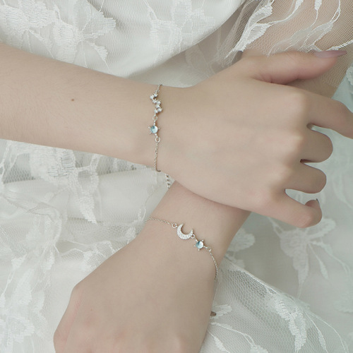 big dipper bracelet female ins japanese and korean creative simple personality student girlfriends chain shining star moon diamond bracelet