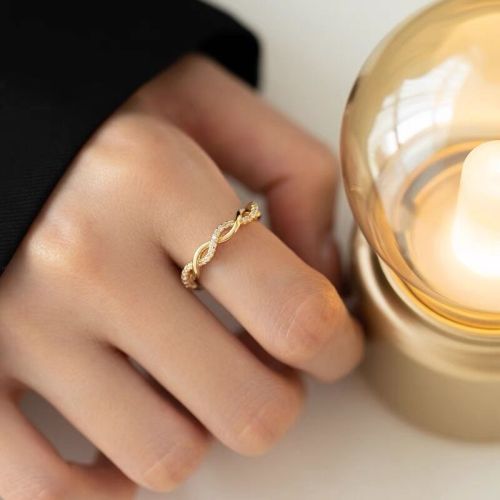 niche senior sense fairy light luxury zircon twist ring 16k gold plated net red wind ring online celebrity ins style