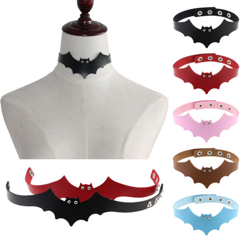 Factory Direct Sales European and American Ornament Little Devil PU Leather Bat Wings Collar Punk Female Neck Strap Clavicle Necklace Short 