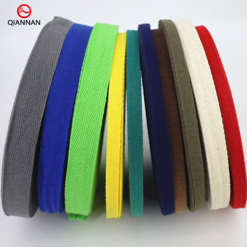 Factory Direct Supply Spot Supply 1cm2cm Wide Black and White Color Herringbone Cotton Edge Ribbon Clothing Decoration Accessories