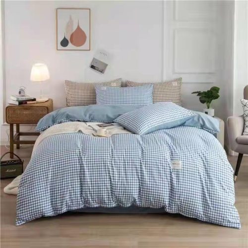 Four-Piece Bedding Set Quilt Cover Bed Sheet Fitted Sheet Plaid Four-Piece Bedding Set