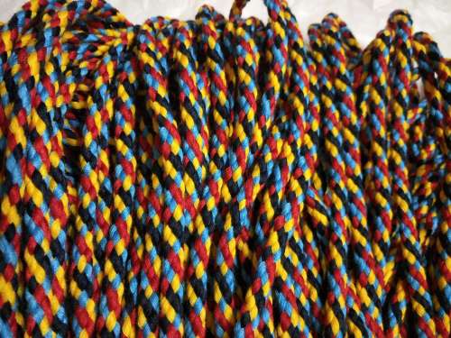 eight shares， four-strand colored woven rope， suitable for clothing， shoes and hats， etc.
