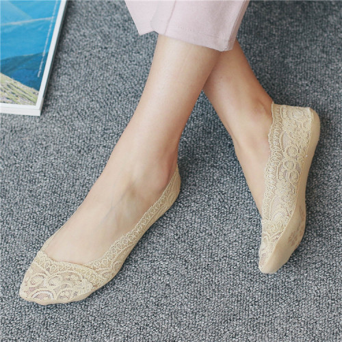 C1 Spring and Summer Lace Boat Socks Women‘s Non-Slip Shallow Mouth Low-Top Invisible Socks Color Cotton Base Short Socks One Piece Dropshipping