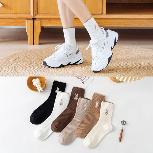 Socks Women‘s Long Tube Women‘s Pile Socks Double Needle Bear Embroidery Autumn and Winter New Women‘s Ins Trend Cotton Socks Generation 