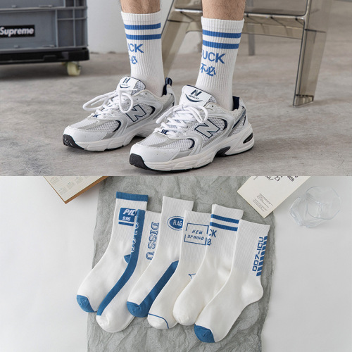 Spring and Autumn New Socks Men‘s Fashion Letters Long Socks Tube Socks Fashion White Thigh High Socks One Piece Dropshipping