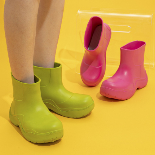 outdoor rain boots japanese new women‘s mid-calf waterproof eva lightweight rubber shoes non-slip rain boots