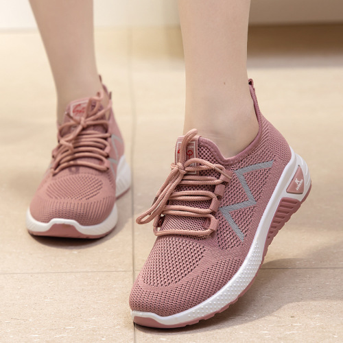 Shoes Women‘s Summer 2022 New Mom Shoes Sports Leisure Fashion Breathable Flying Woven Running Shoes Foreign Trade Women‘s Shoes Wholesale
