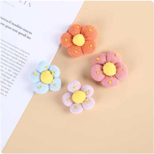 Cute Japanese Style Sunflower Brooch 2021 New Fashion Ins Personalized Pin Clothes Accessories Couple Pendant Women