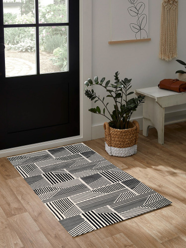 super soft black and white geometry long large floor mat household non-slip door mat floor mat nordic simple non-woven fabric carpet