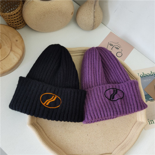 Hat Female Autumn and Winter Internet Celebrity Fan Fan Same Style Embroidery Woolen Cap Korean Style All-Match and Cute Pure Color Warm Keeping Beanie Hat Men‘s Fashion