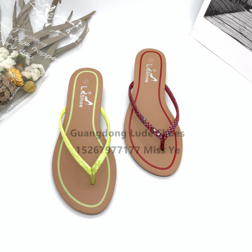 new summer flip-flops fashion all-matching casual and comfortable simple outerwear guangzhou women‘s shoes handcraft shoes