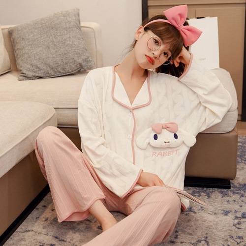 2023 new spring and autumn pajamas women‘s net red wind long-sleeved trousers lapel cute loungewear suit can be worn outside