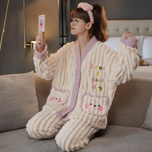 2023 autumn and winter new pajamas women‘s flannel cardigan long sleeve pants simple natural coral fleece home wear