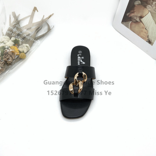 new flat sandals women‘s fashion comfortable， casual and versatile sandals metal decorative button classic guangzhou women‘s shoes