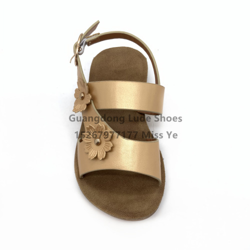 new year sandals children‘s shoes cute flowers flat non-slip comfortable， casual and versatile guangzhou women‘s shoes handcraft shoes