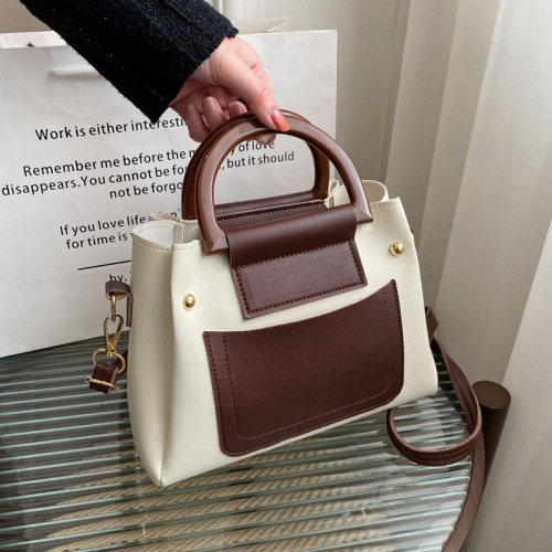 Retro Fashion Color Contrast Handbag Large Capacity Shoulder Messenger Bag Western Style Bucket Bag Women‘s Bag
