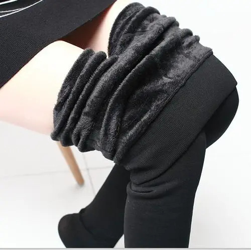 fleece-lined thick pearl velvet leggings autumn and winter popular step-on warm pants outer wear women‘s one-piece pants factory wholesale