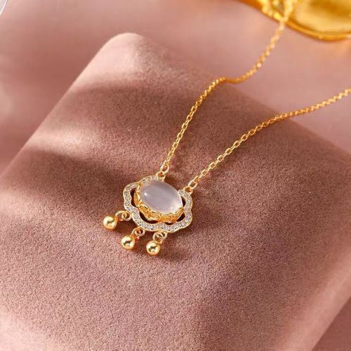 Ornament S925 Sterling Silver White Chalcedony Safety Lock Necklace TikTok Hot Sale Longevity Lock Clavicle Chain Spring and Summer New