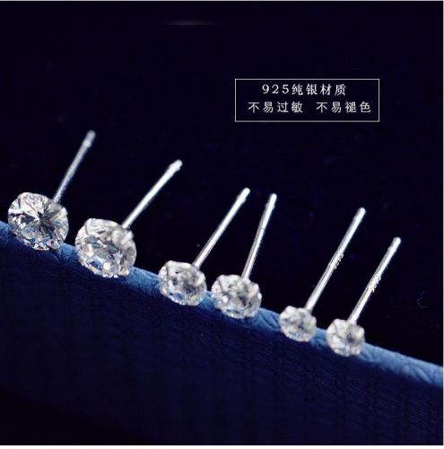 claw diamond stud earrings korean 925 sterling silver mini diamond earrings women‘s simple elegant all-match japanese silver jewelry