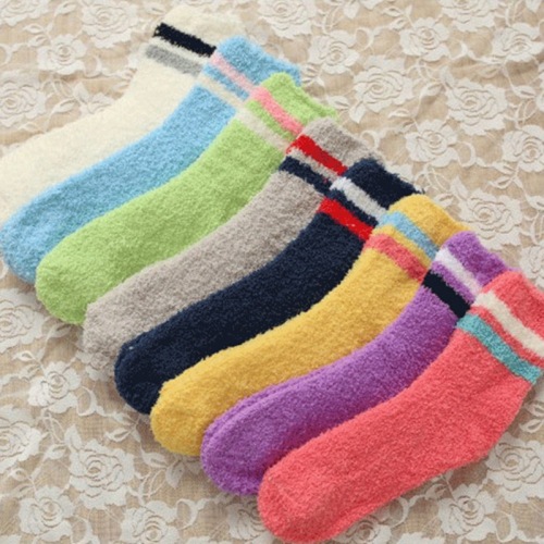 winter fleece-lined mid-calf towel adult socks women‘s autumn and winter thickened warm coral fleece sleep socks floor socks customized