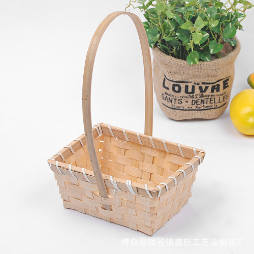 New Handmade Rattan Storage Basket Portable Fruit Basket Wedding Flower Baskets Gift Packaging Pastoral Wholesale