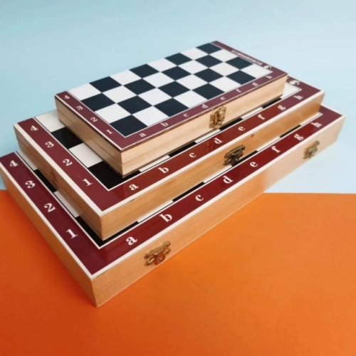 chess， toys， intelligence game chess