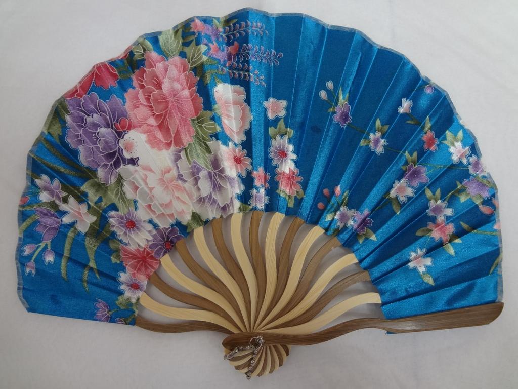 中国风女士古典折扇竹扇日式和风礼品扇折叠扇头青花鸟美女扇-阿里巴巴
