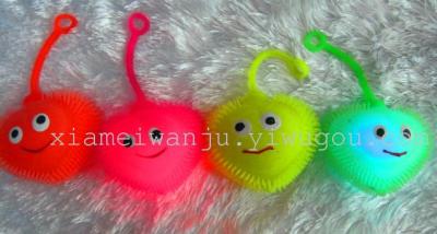 Hearts glowing fluffy ball vent balls, glow toy factory outlets, street vendors toy wholesale