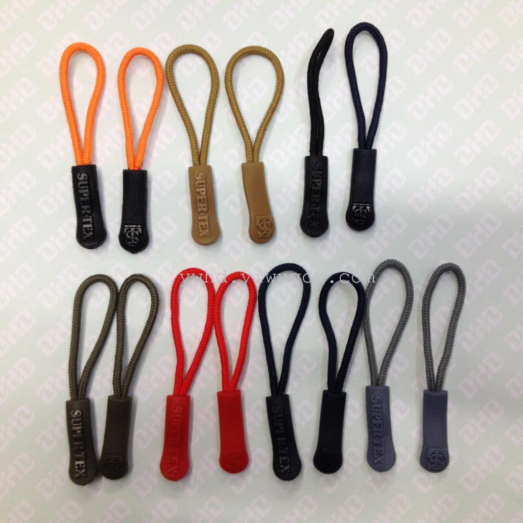 PVC green soft plastic injection molding plastics bags clothing textiles accessories zipper head