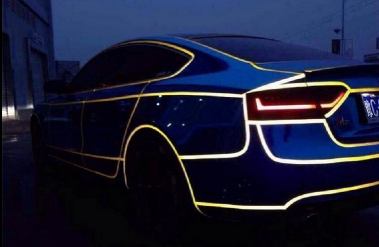 Automotive supplies, modification, body hub reflective strip and wheel ribbonreflective strip